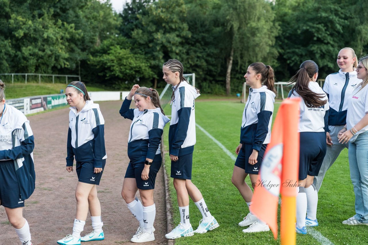 Bild 63 - Loewinnen Cup